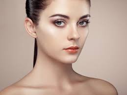 tips to mastering a doe e natural makeup look