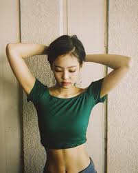 However, no company by the name exists. Jennierubyjane On Twitter A Very Hot Day Https T Co Nrurmdhfnl