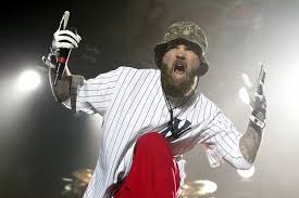 Their lineup consists of fred durst (lead vocals), sam rivers (bass, backing vocals), john otto (drums, percussion), dj lethal (turntables), and wes borland (guitars, backing vocals). Manson Drummer Fills In For John Otto At Limp Bizkit Show