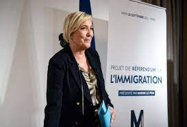 Présidentielle 2022 : Marine Le Pen n'entend pas se faire voler le sujet de  l'immigration - Le Parisien