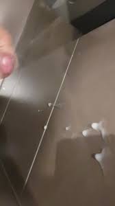 Leaving cum on toilet wall for the next guy - ThisVid.com