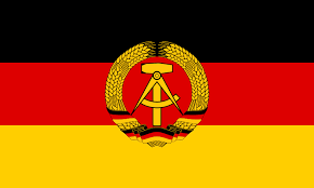 1919 wurde in deutschland die weimarer republik gegründet, so genannt, weil die neue verfassung in weimar beschlossen wurde. Kinderzeitmaschine Ç€ Warum Hat Die Deutsche Fahne Die Farben Schwarz Rot Und Gold
