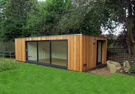 Large Contemporary Style Garden Room