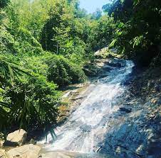 Air terjun ini sesuai bagi seluruh keluarga. Air Terjun Sungai Gabai Waterfall Hulu Langat Selangor