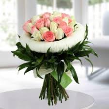 Send mother's day flowers to india and ensure your mom feels loved this mother's day. Mothers Day Flowers 2021 Send Mothers Day Flowers To India Online Talash Com