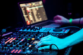 The best laptops for music production 1. The Best Laptops For Music Production Digital Trends