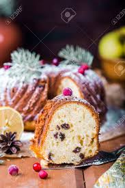 Jetzt ausprobieren mit ♥ chefkoch.de ♥. Runder Kuchen Mit Kase Apfeln Und Rosinen Lizenzfreie Fotos Bilder Und Stock Fotografie Image 65744432