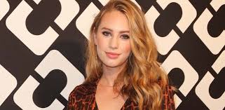 Dylan penn at the christian dior cruise 2018 runway show in may 2017. Dylan Penn Nacktes Cover Shooting Grazia Deutschland