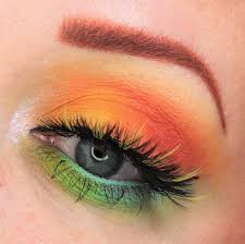 10 easy and colorful eye makeup looks