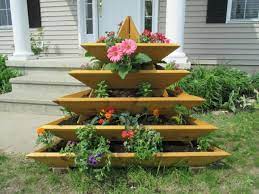 These Diy Pyramid Planters Lets You