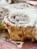 Why are people adding heavy cream to cinnamon rolls?