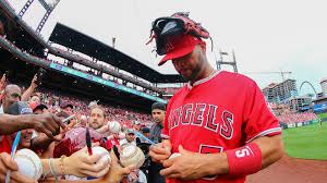Any pictures of the st. Angels Pujols Calls Return To St Louis The Best Sporting News