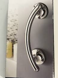 delta curved assist grab bar shower
