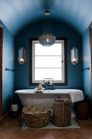 Moroccan bathroom captivates with it's design exotic charm! Moroccan Bathroom Photos Design Ideas Remodel And Decor Lonny