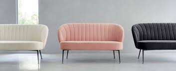 Trova una vasta selezione di divano letto 2 posti a prezzi vantaggiosi su ebay. Divanetto 2 Posti Rosa In Velluto Arielle Maisons Du Monde Velluto Cuscini Velluto Rosa