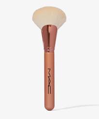 15 of the best bronzer brushes beauty