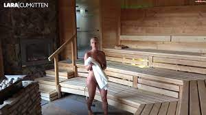 Lara cumkitten sauna