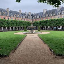 making a day of the place des vosges