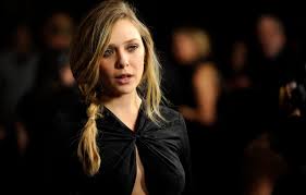 Here you can find only the best high quality wallpapers, widescreen, images, photos, pictures, backgrounds of. Wallpaper Look Pose Actress Photoshoot Hair Elizabeth Olsen Elizabeth Olsen Images For Desktop Section Devushki Download