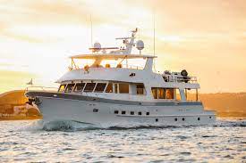 outer reef 880 pit motoryacht a