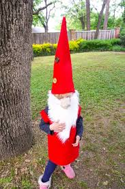 you will love this no sew gnome costume