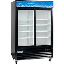 Avantco Merchandiser Refrigerator With