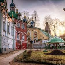 Изборск и Печоры вошли в Ассоциацию «Самые красивые деревни и городки  России»