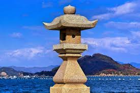 Stone Lanterns In Japan Japan Experience