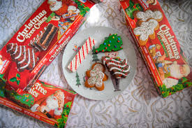 Each tea sachet comes individually wrapped, making this collection perfect for traveling! Little Debbie Christmas Seasonal Snacks Ranked Al Com