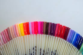 tips multicolor nail polish palette