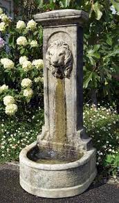 Lion Head Upright Stone Fountain