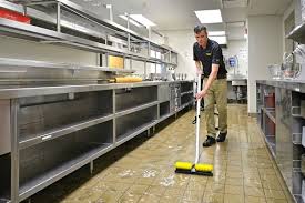 Floor Cleaner – Hóa chất vệ sinh, tẩy rửa tường, sàn bếp công nghiệp