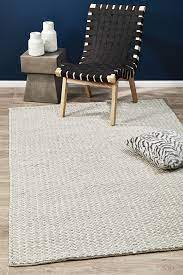 woven flat weave wool rug carpet
