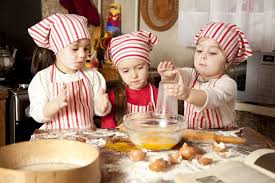 El educador debe motivar a los niños e implicarlos los objetivos principales del taller de cocina son: Talleres De Cocina Para Ninos Kitchen Community