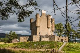 The braemar gathering is located in braemar. Braemar Castle History Visitor Information Historic Scotland Guide
