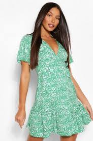 Are you looking for beautiful garments made for sunny days? Tall Dresses Dresses For Tall Women Boohoo Uk