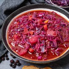 red cabbage soup vegan te