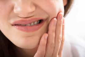 inflamed swollen gums major causes