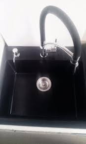 Мивката cristalite на schock е първата в света гранитна композитна мивка и въпреки това тя е неостаряваща. Granitni Mivki Dizajnerski Smesiteli Dispenser Za Vero Gr Sofiya Banishora Olx Bg