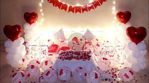 surprise romantic room decoration for
