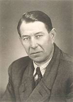 <b>Holger Hülsmann</b>. * 13.08.1973. 1955 gründete der Maurermeister Hans Hülsmann <b>...</b> - hansh150x209