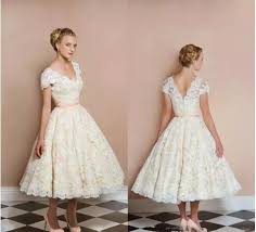 Discount Tea Length Wedding Dresses V Neck Backless Lace Designer With Short Sleeves Vintage Wedding Dress Bridal Gowns Cheap New Unusual Wedding