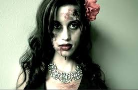 Résultat de recherche d'images pour "petite fille déguisée en zombie"