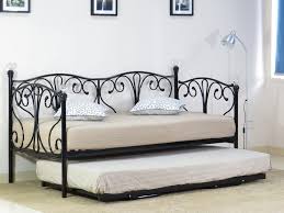 2ft6 3ft Day Bed With Crystal Finials