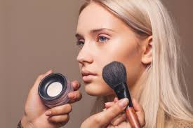how to do a subtle contour makeup look