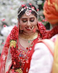 bridal makeup artist pyaari weddings