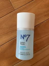 no7 radiant results revitalizing oil