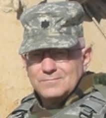 LTC Neal Woollen (pictured), commander of the 248th Veterinary Medical Detachment, received - size0-army.mil-2007-09-28-142212