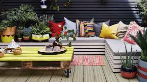 pallet ideas for gardens 14 quick and