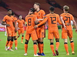 Senioren 11 tegen 11 senioren 7 tegen 7 walking football. Euro 2020 Greatest Netherlands Xi Of All Time